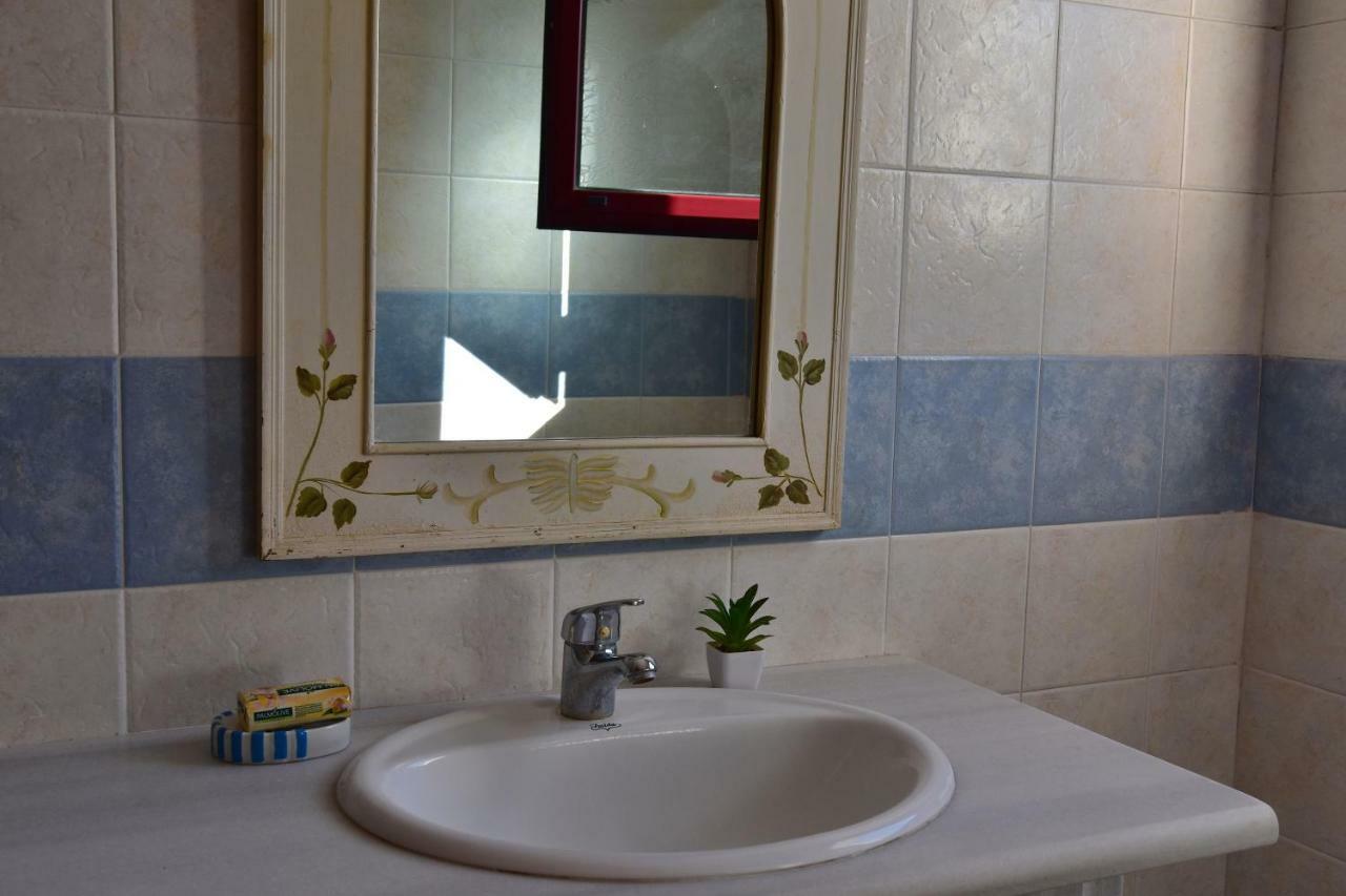 Megás Limniónas Anais Apartments מראה חיצוני תמונה
